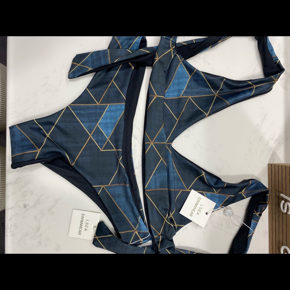 Lsea Geo x Black the Kona Top and Cheeky Bottom